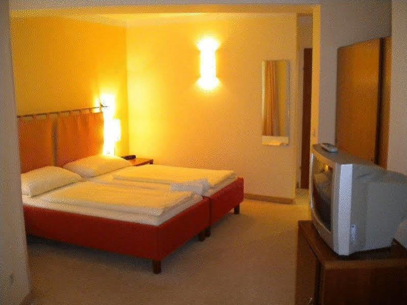 Landhotel Rosentaler Hof Санкт-Якоб-им-Розенталь Экстерьер фото